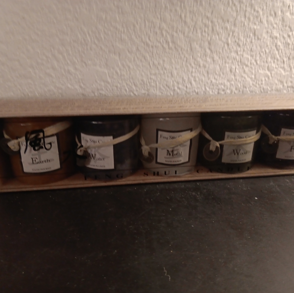 NEW IN BOX 5pcs Feng Shui Candles Set.